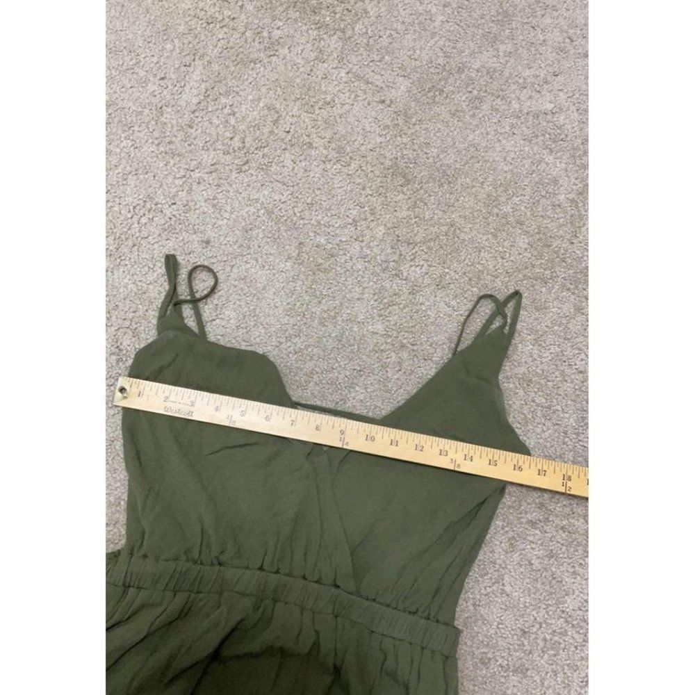 MEDIUM Luluโs Olive Green backless maxi dress boho summer festival vibes - Picture 6 of 7